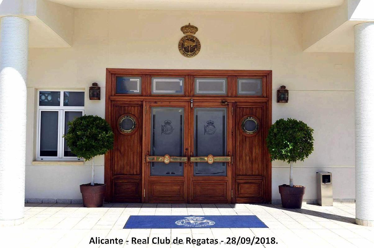 17 ALICANTE REAL CLUB DES REGATAS(5).JPG